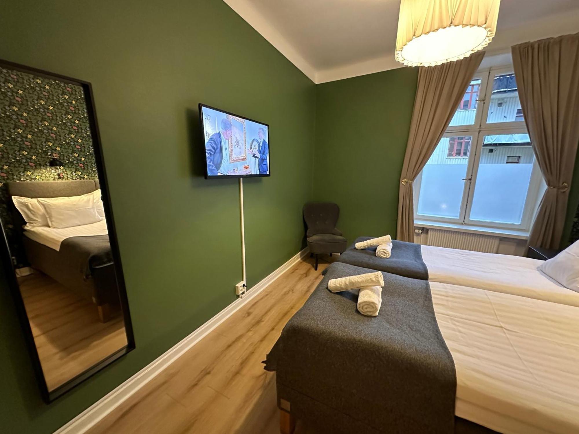 Vattengraendens Vandrarhem & Hotel Norrköping Quarto foto